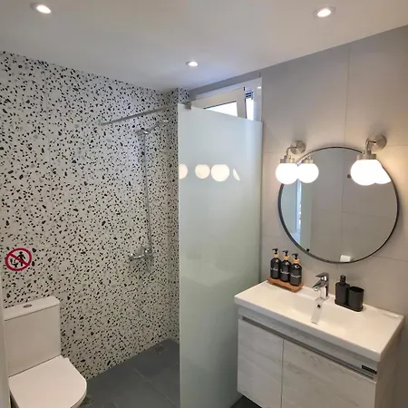 Bright & Bloom Luxury Дом отдыха
